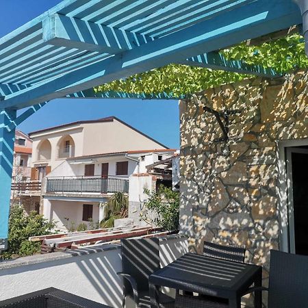 Apartmani Омишаль Екстер'єр фото