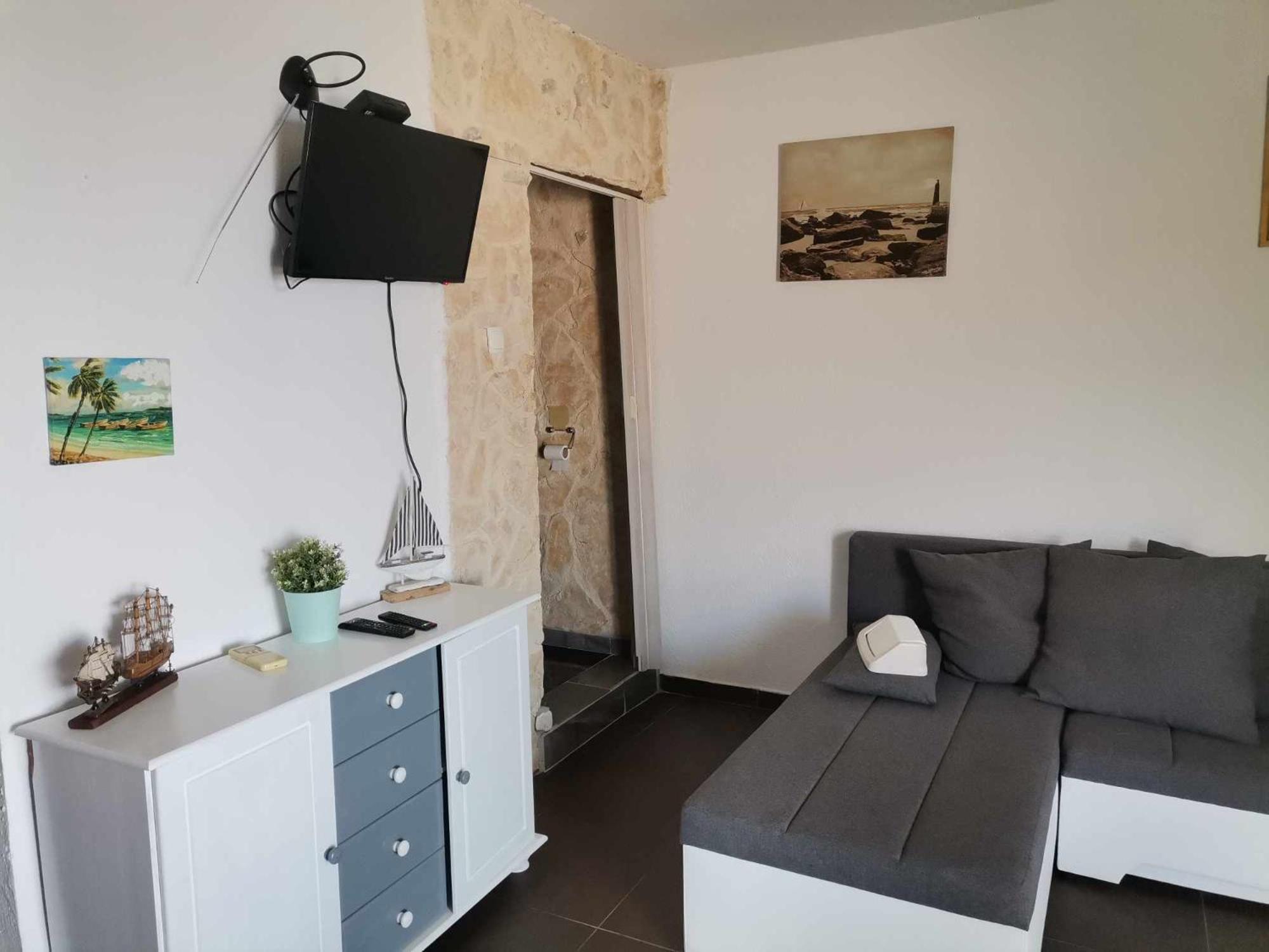 Apartmani Омишаль Екстер'єр фото